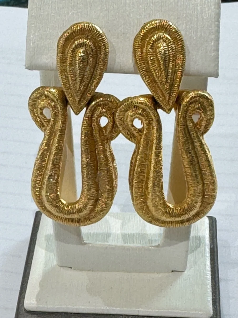 Givenchy Vintage Etruscan Style Doorknocker Earrings Goldtone - Picture 5 of 12
